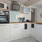 Apartment Cosy Gite, King Bed, Fast Wifi *