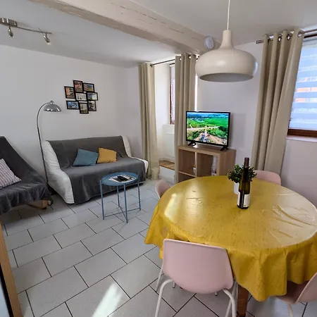 Appartamento Cosy Gite, King Bed, Fast Wifi