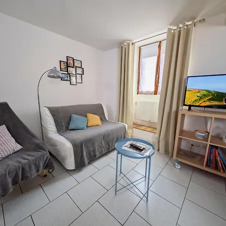 Cosy Gite, King Bed, Fast Wifi Appartamento