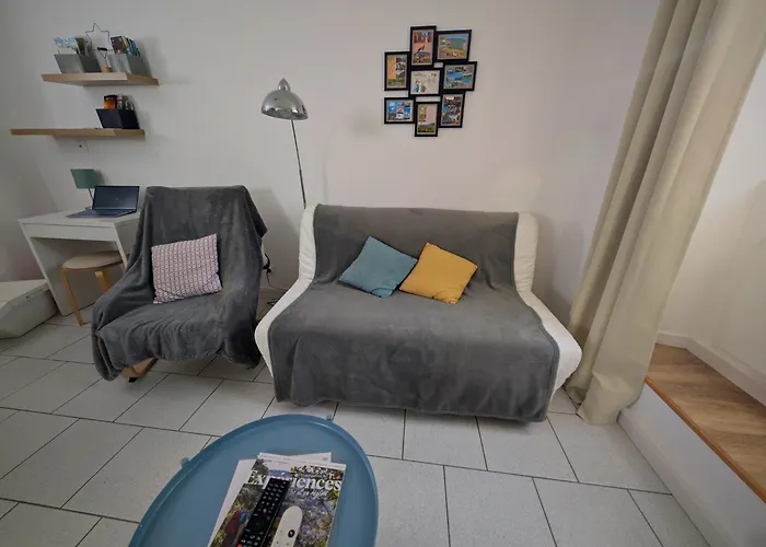 Cosy Gite, King Bed, Fast Wifi 公寓 *