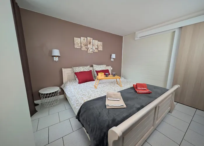 Cosy Gite, King Bed, Fast Wifi 公寓